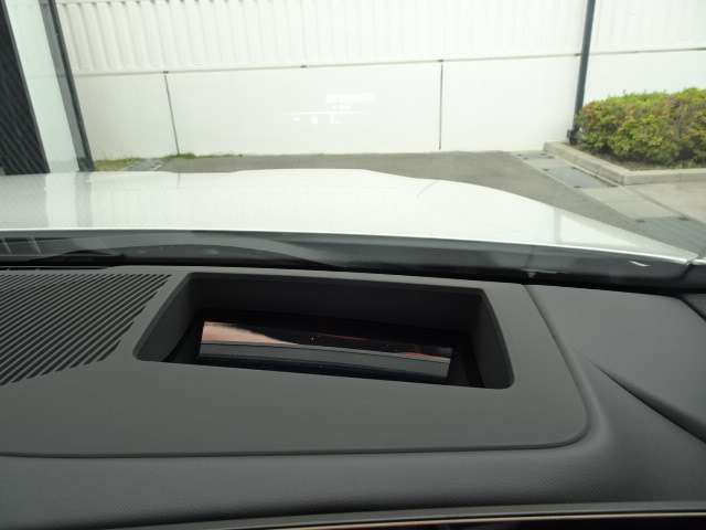 ＢＭＷ ５シリーズ ５２３Ｄ Ｘドライブ Ｍスポーツ ディーゼルターボ ４ＷＤ R6年 (近畿) 99