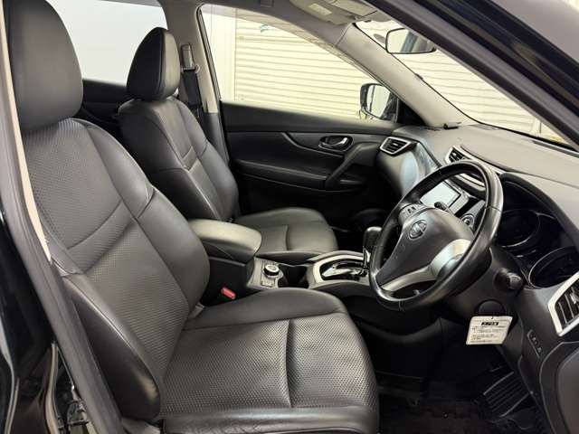 日産 エクストレイル ２．０ ２０Ｘ エマージェンシーブレーキパッケージ ２列車 ４ＷＤ H28年 (北海道) 99