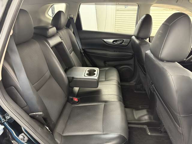 日産 エクストレイル ２．０ ２０Ｘ エマージェンシーブレーキパッケージ ２列車 ４ＷＤ H28年 (北海道) 99