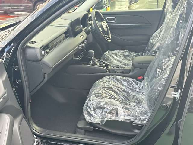 ホンダ ヴェゼル １．５ Ｅ：ＨＥＶ Ｚ R6年 (東海) 99