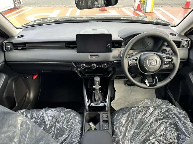 ホンダ ヴェゼル １．５ Ｅ：ＨＥＶ Ｚ R6年 (東海) 99