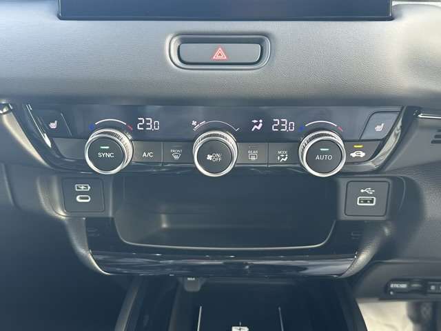 ホンダ ヴェゼル １．５ Ｅ：ＨＥＶ Ｚ R6年 (東海) 99