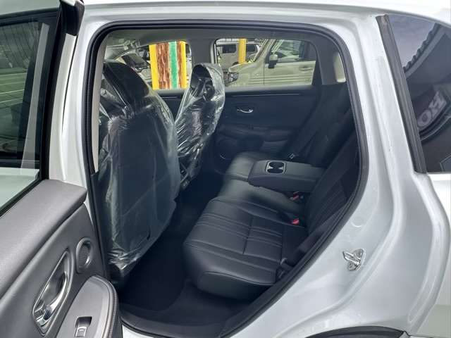 ホンダ ＺＲ－Ｖ ２．０ Ｅ：ＨＥＶ Ｚ R6年 (東海) 99