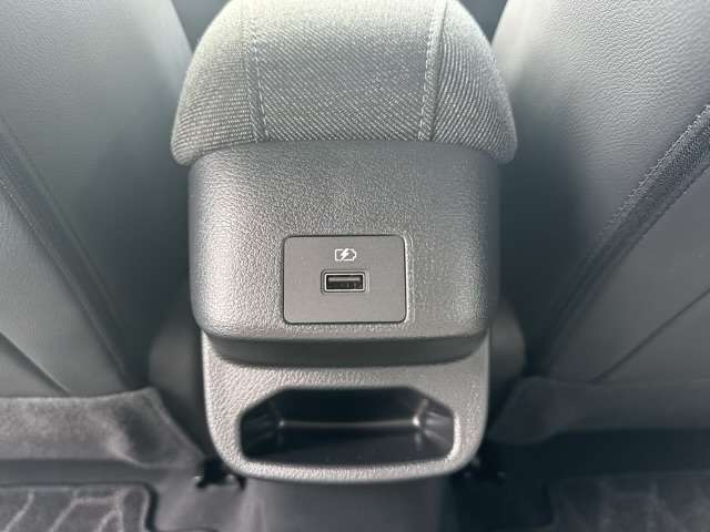 日産 ノートオーラ １．２ Ｇ レザーエディション R5年 (東海) 99