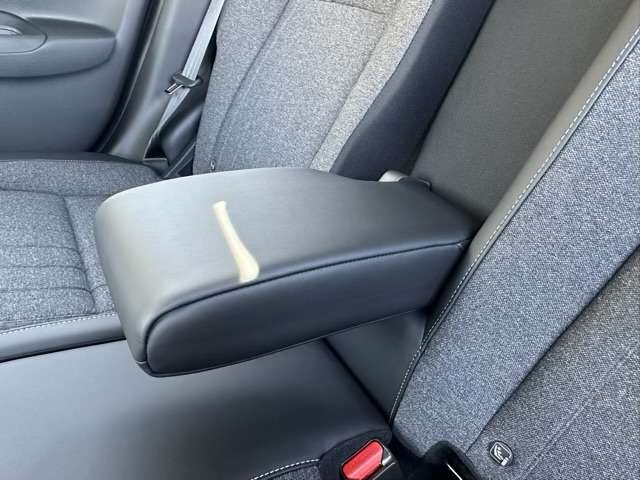 ホンダ フィット　ハイブリッド １．５ Ｅ：ＨＥＶ ホーム R6年 (東海) 99