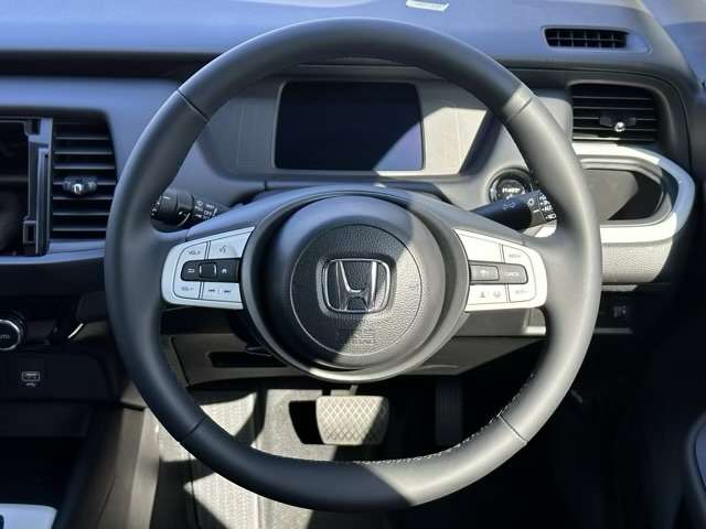 ホンダ フィット　ハイブリッド １．５ Ｅ：ＨＥＶ ホーム R6年 (東海) 99