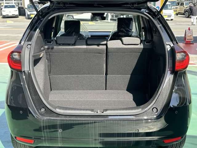 ホンダ フィット　ハイブリッド １．５ Ｅ：ＨＥＶ ホーム R6年 (東海) 99