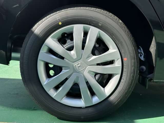 ホンダ フィット　ハイブリッド １．５ Ｅ：ＨＥＶ ホーム R6年 (東海) 99