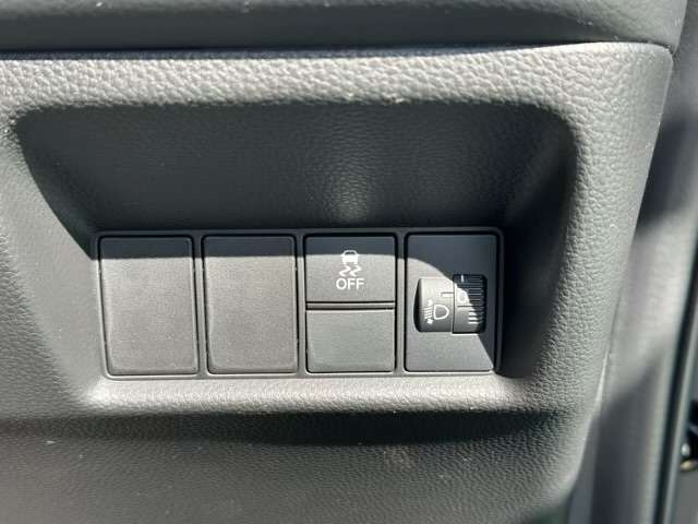 ホンダ フィット　ハイブリッド １．５ Ｅ：ＨＥＶ ホーム R6年 (東海) 99