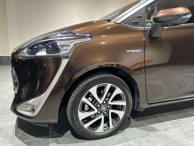 トヨタ シエンタ　ハイブリッド ハイブリッド １．５ ファンベース Ｇ R1年 (近畿) 99