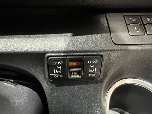 トヨタ シエンタ　ハイブリッド ハイブリッド １．５ ファンベース Ｇ R1年 (近畿) 99