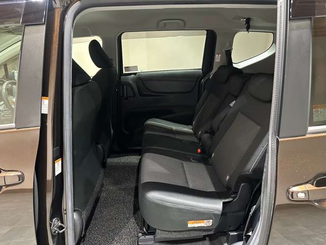 トヨタ シエンタ　ハイブリッド ハイブリッド １．５ ファンベース Ｇ R1年 (近畿) 99