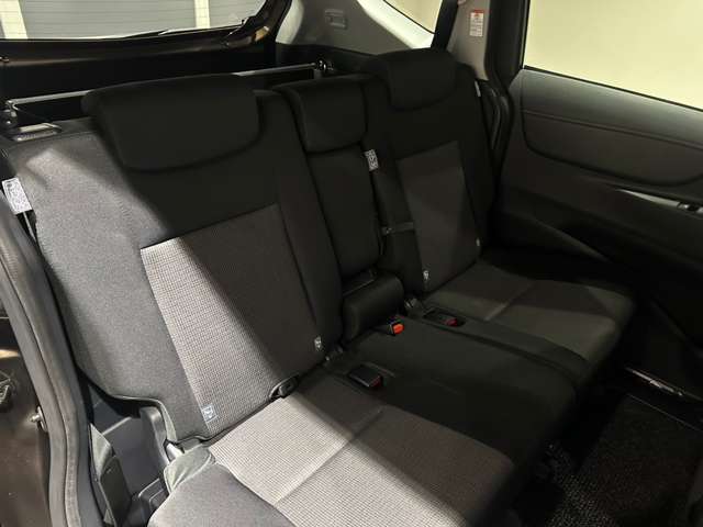 トヨタ シエンタ　ハイブリッド ハイブリッド １．５ ファンベース Ｇ R1年 (近畿) 99