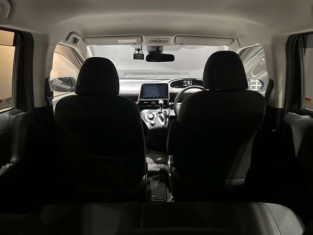 トヨタ シエンタ　ハイブリッド ハイブリッド １．５ ファンベース Ｇ R1年 (近畿) 99