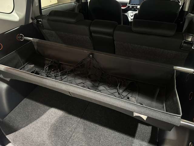 トヨタ シエンタ　ハイブリッド ハイブリッド １．５ ファンベース Ｇ R1年 (近畿) 99