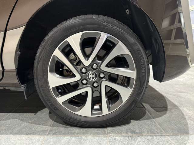 トヨタ シエンタ　ハイブリッド ハイブリッド １．５ ファンベース Ｇ R1年 (近畿) 99