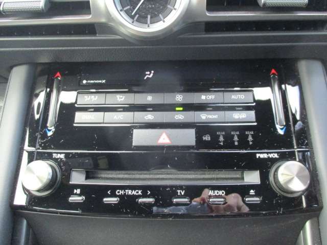 レクサス ＩＳ３００ｈ Ｆスポーツ R2年 (中国) 99