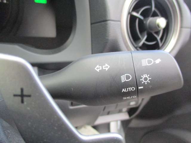 レクサス ＩＳ３００ｈ Ｆスポーツ R2年 (中国) 99