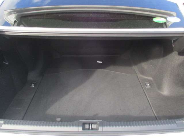 レクサス ＩＳ３００ｈ Ｆスポーツ R2年 (中国) 99