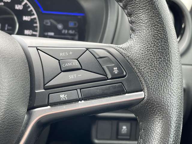 日産 ノート １．２ Ｅ－ＰＯＷＥＲ メダリスト R1年 (東北) 99