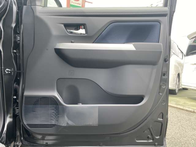 トヨタ ルーミー １．０ カスタム Ｇ R6年 (九州・沖縄) 99