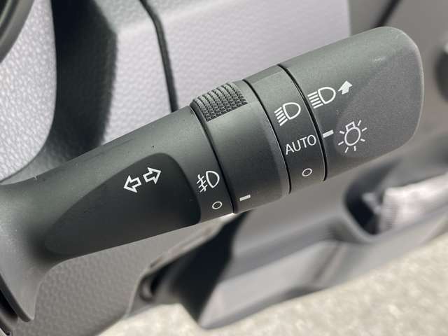 トヨタ ルーミー １．０ カスタム Ｇ R6年 (九州・沖縄) 99