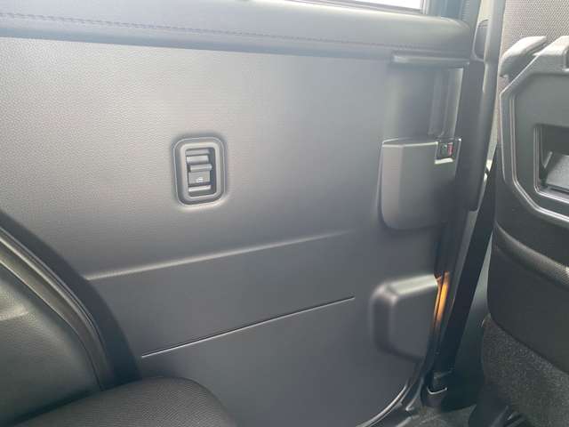 トヨタ ルーミー １．０ カスタム Ｇ R6年 (九州・沖縄) 99