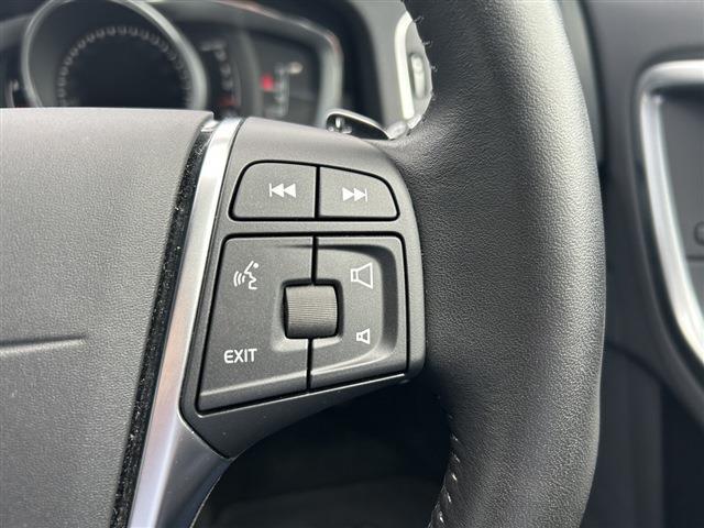 ボルボ Ｖ６０ Ｄ４ ダイナミック エディション ディーゼルターボ H29年 (東北) 99