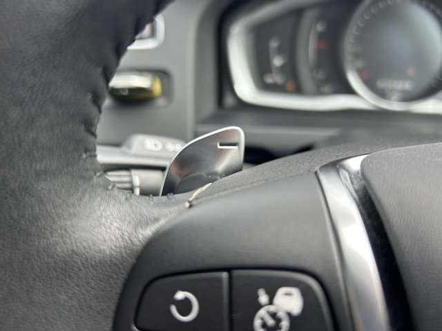 ボルボ Ｖ６０ Ｄ４ ダイナミック エディション ディーゼルターボ H29年 (東北) 99