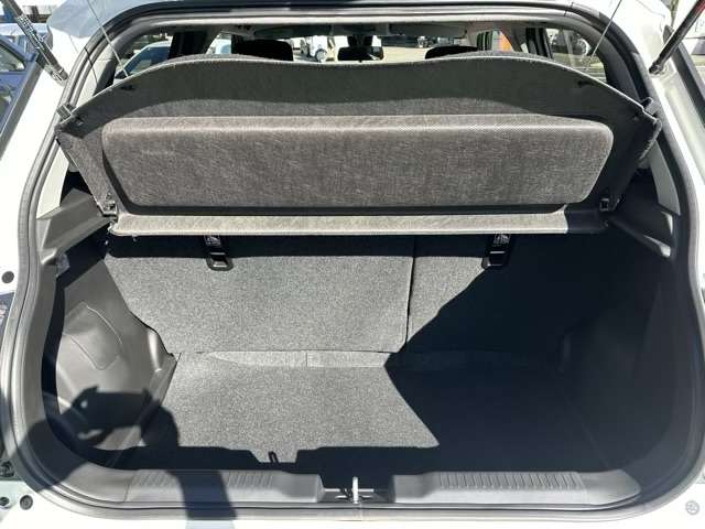 スズキ スイフト スポーツ １．４ R5年 (東海) 99