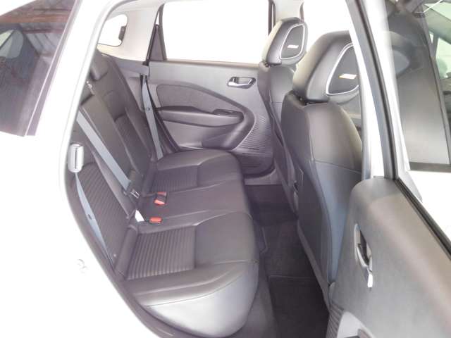 日産 ノートオーラ １．２ Ｇ レザーエディション R5年 (九州・沖縄) 99