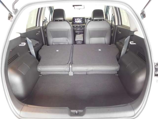 日産 ノートオーラ １．２ Ｇ レザーエディション R5年 (九州・沖縄) 99