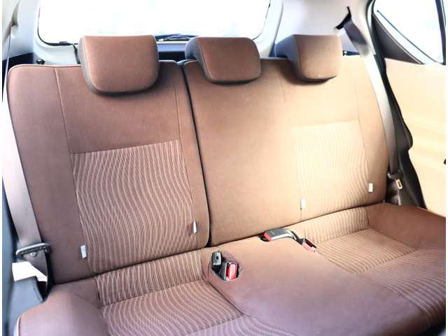 トヨタ アクア １．５ Ｇ H26年 (関東) 99