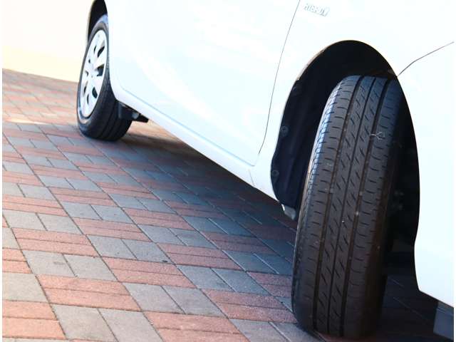 トヨタ アクア １．５ Ｇ H26年 (関東) 99