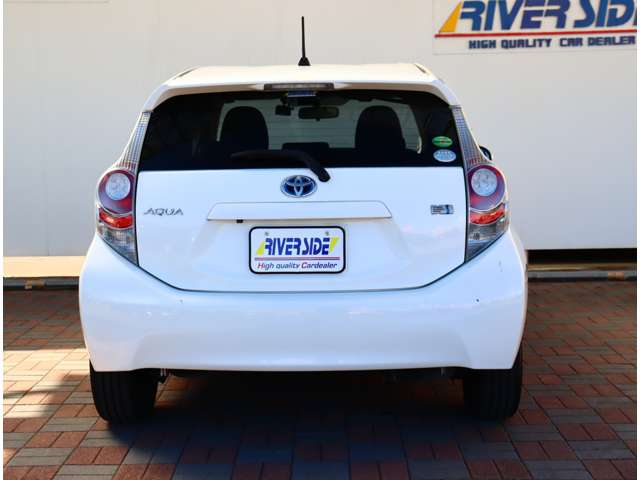 トヨタ アクア １．５ Ｇ H26年 (関東) 99