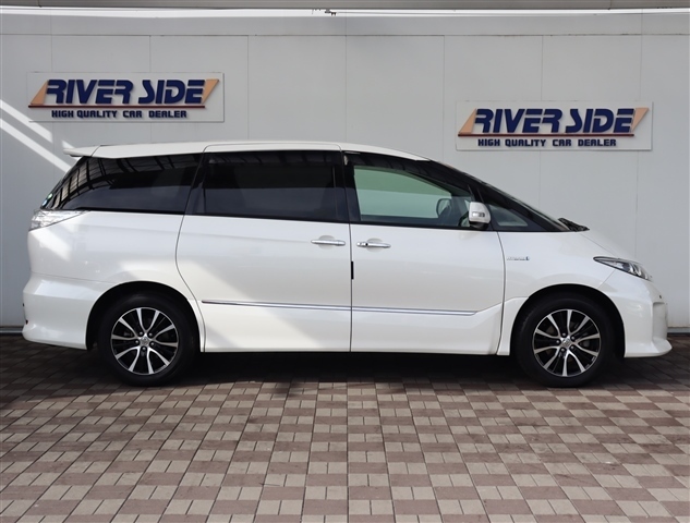 トヨタ エスティマ　ハイブリッド ２．４ アエラス プレミアム エディション ４ＷＤ H26年 (関東) 99