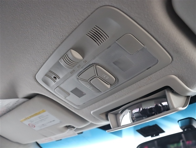 トヨタ エスティマ　ハイブリッド ２．４ アエラス プレミアム エディション ４ＷＤ H26年 (関東) 99