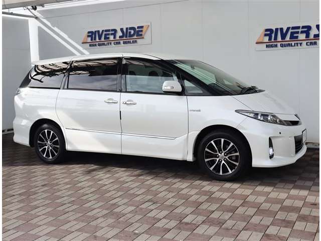 トヨタ エスティマ　ハイブリッド ２．４ アエラス プレミアム エディション ４ＷＤ H26年 (関東) 99