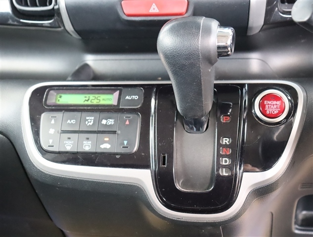 ホンダ Ｎ　ＢＯＸ ６６０ カスタムＧ Ｌパッケージ H24年 (関東) 99