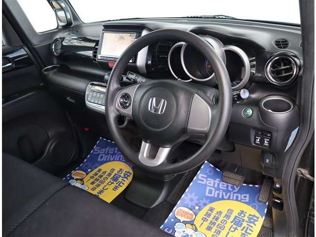 ホンダ Ｎ　ＢＯＸ ６６０ カスタムＧ Ｌパッケージ H24年 (関東) 99