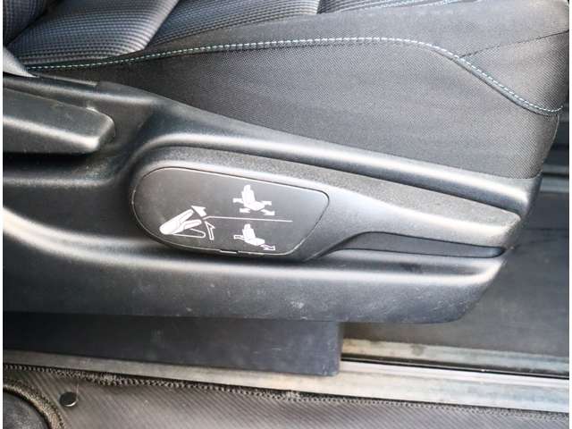 トヨタ ヴォクシー ２．０ ＺＳ H26年 (関東) 99