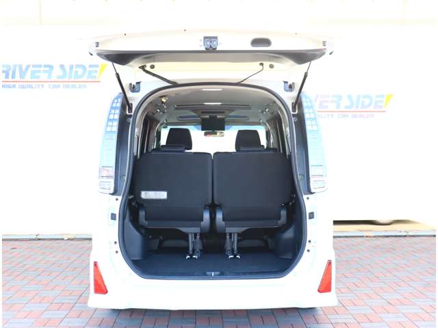 トヨタ ヴォクシー ２．０ ＺＳ H26年 (関東) 99