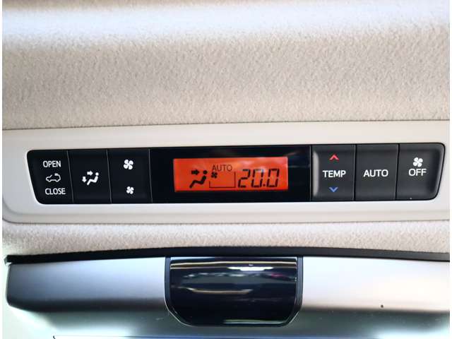 トヨタ ヴォクシー ２．０ ＺＳ H26年 (関東) 99