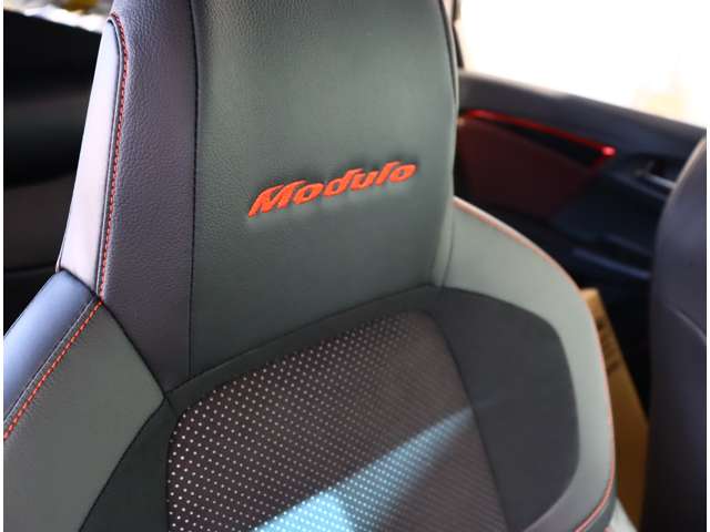 ホンダ フィット １．５ ＲＳ ホンダセンシング H30年 (関東) 99