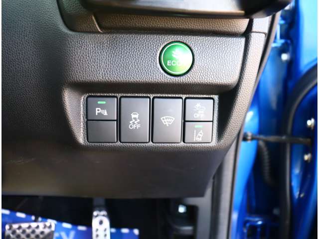 ホンダ フィット １．５ ＲＳ ホンダセンシング H30年 (関東) 99