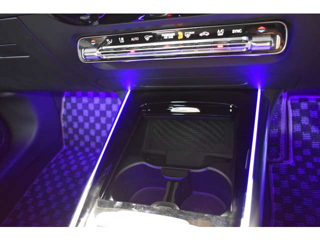 メルセデスベンツ Ｂクラス Ｂ２００Ｄ ＡＭＧライン ディーゼルターボ R1年 (関東) 99