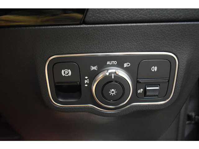 メルセデスベンツ Ｂクラス Ｂ２００Ｄ ＡＭＧライン ディーゼルターボ R1年 (関東) 99