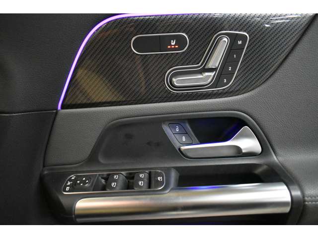 メルセデスベンツ Ｂクラス Ｂ２００Ｄ ＡＭＧライン ディーゼルターボ R1年 (関東) 99