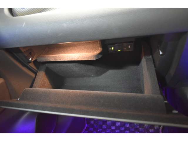 メルセデスベンツ Ｂクラス Ｂ２００Ｄ ＡＭＧライン ディーゼルターボ R1年 (関東) 99