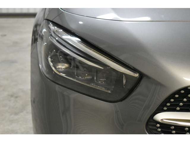 メルセデスベンツ Ｂクラス Ｂ２００Ｄ ＡＭＧライン ディーゼルターボ R1年 (関東) 99